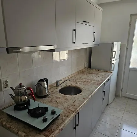 Oezcem Φετιγιέ