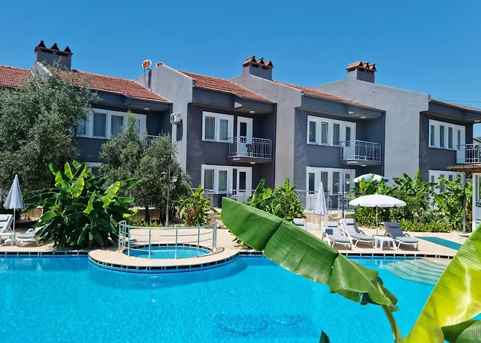Oezcem Apartment Fethiye